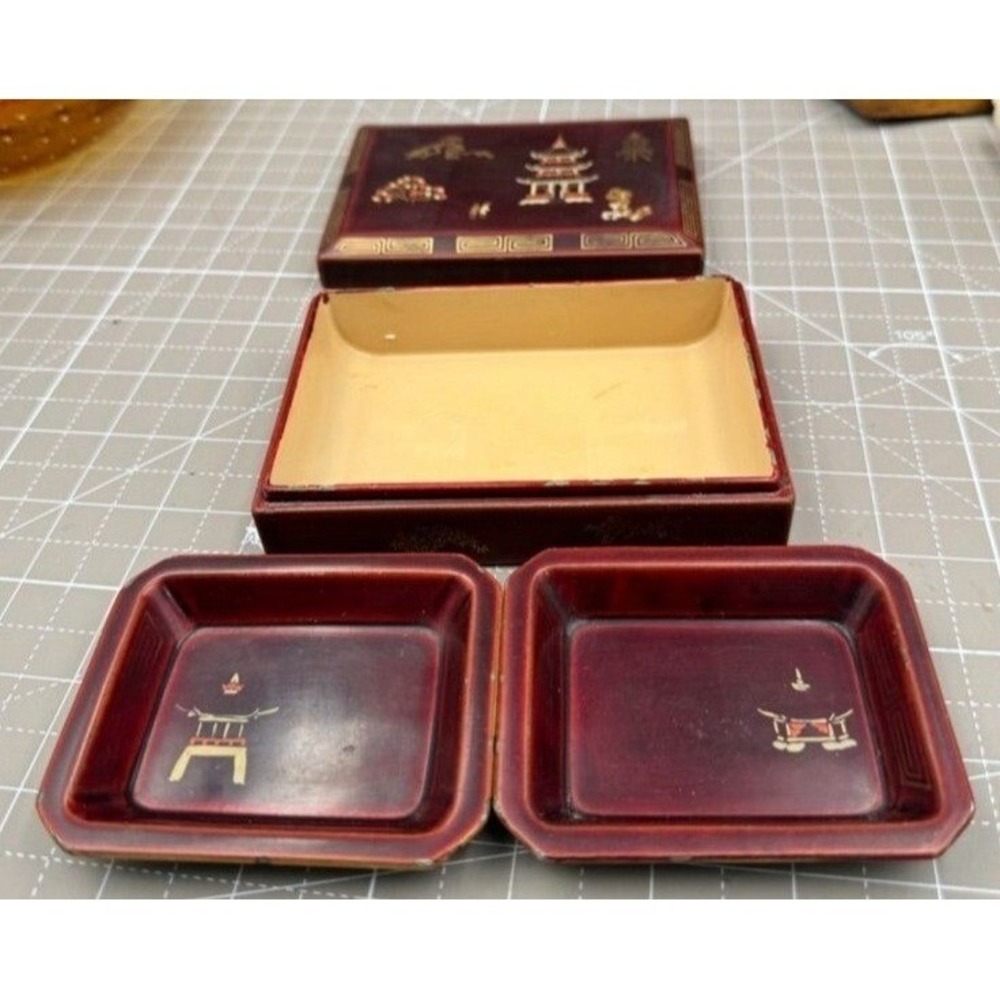 Vintage Japan Maruni Lacquerware Box Trays Pagoda Red Black 4.75"